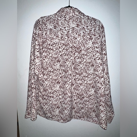 Express Blouse - Picture 2 of 3